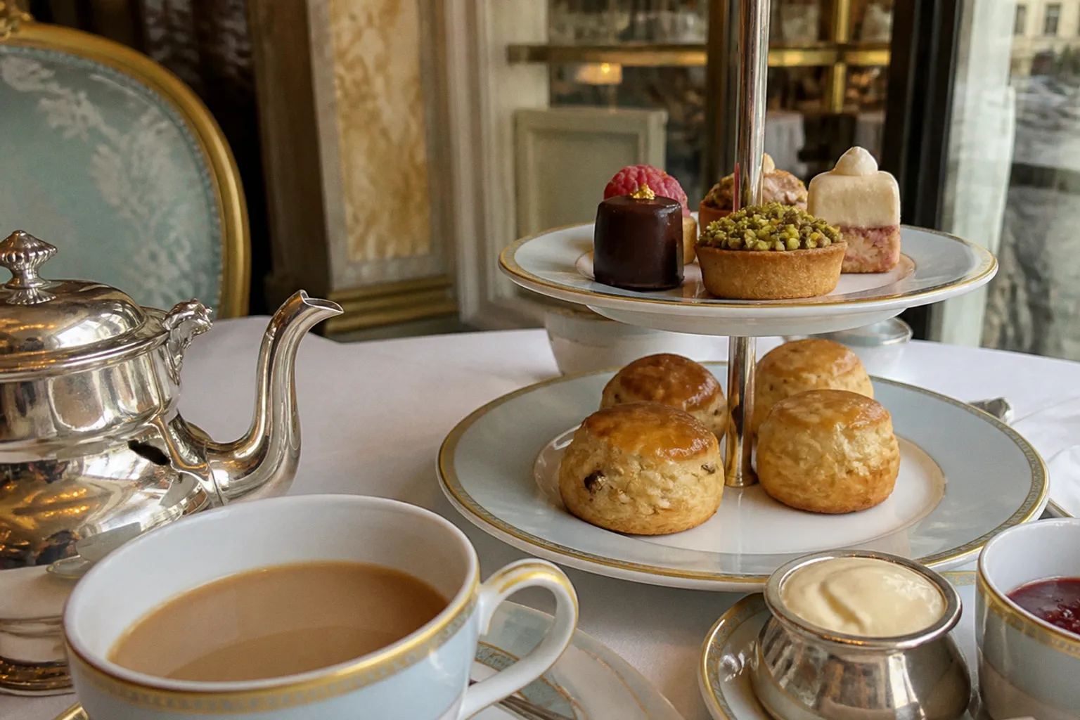 Où bien manger à Paris : nos adresses authentiques entre tradition et modernité