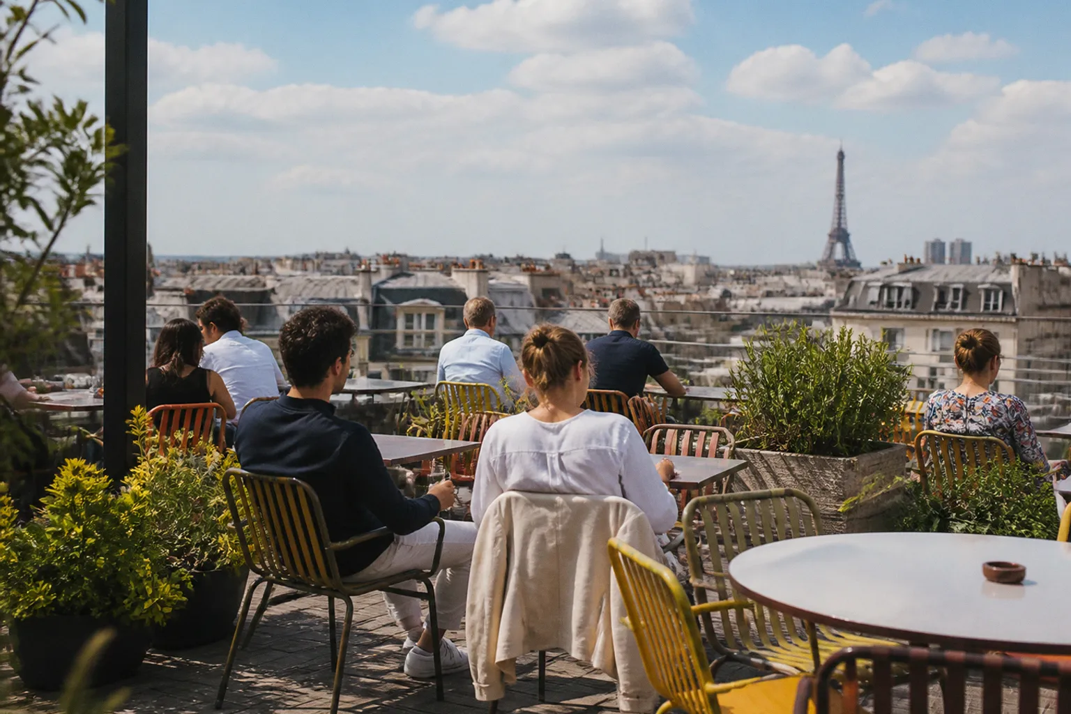 Sélection d'hôtels avec rooftop à Paris et en Île-de-France : nos adresses préférées